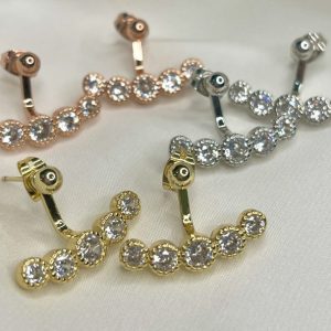 Zarcillos de brillantes.